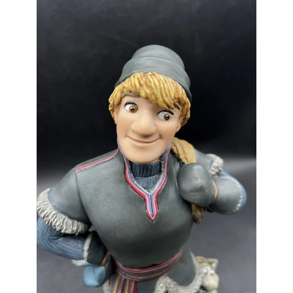 Disney Showcase Grand Jester Studios Kristoff With Trolls Statue Frozen